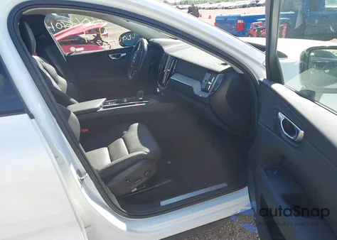 2025 Volvo Xc60 Plus from USA, damaged, VIN YV4M12RC8S1184069